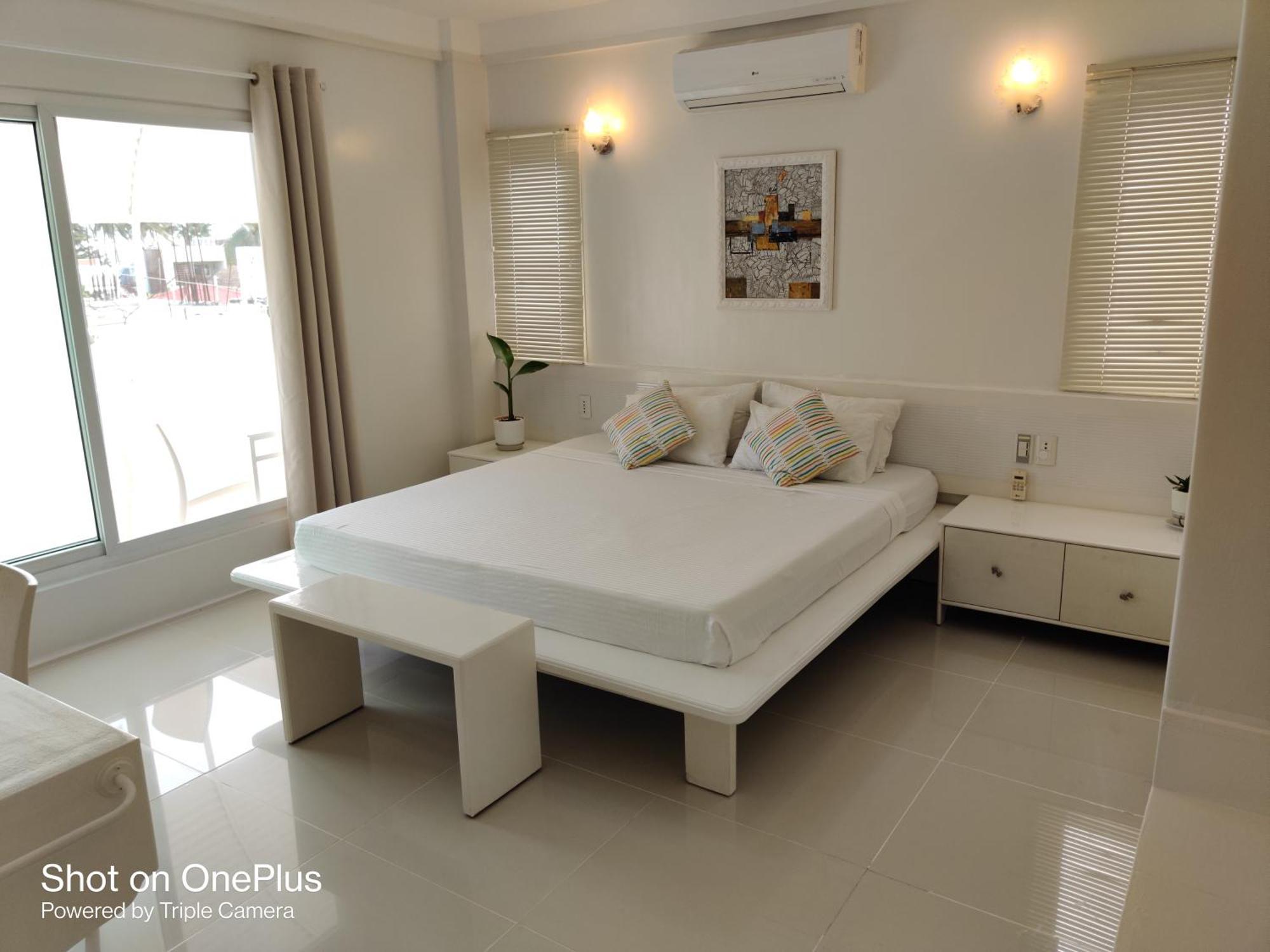 โรงแรมเมกาซา Balabag  ภายนอก รูปภาพ